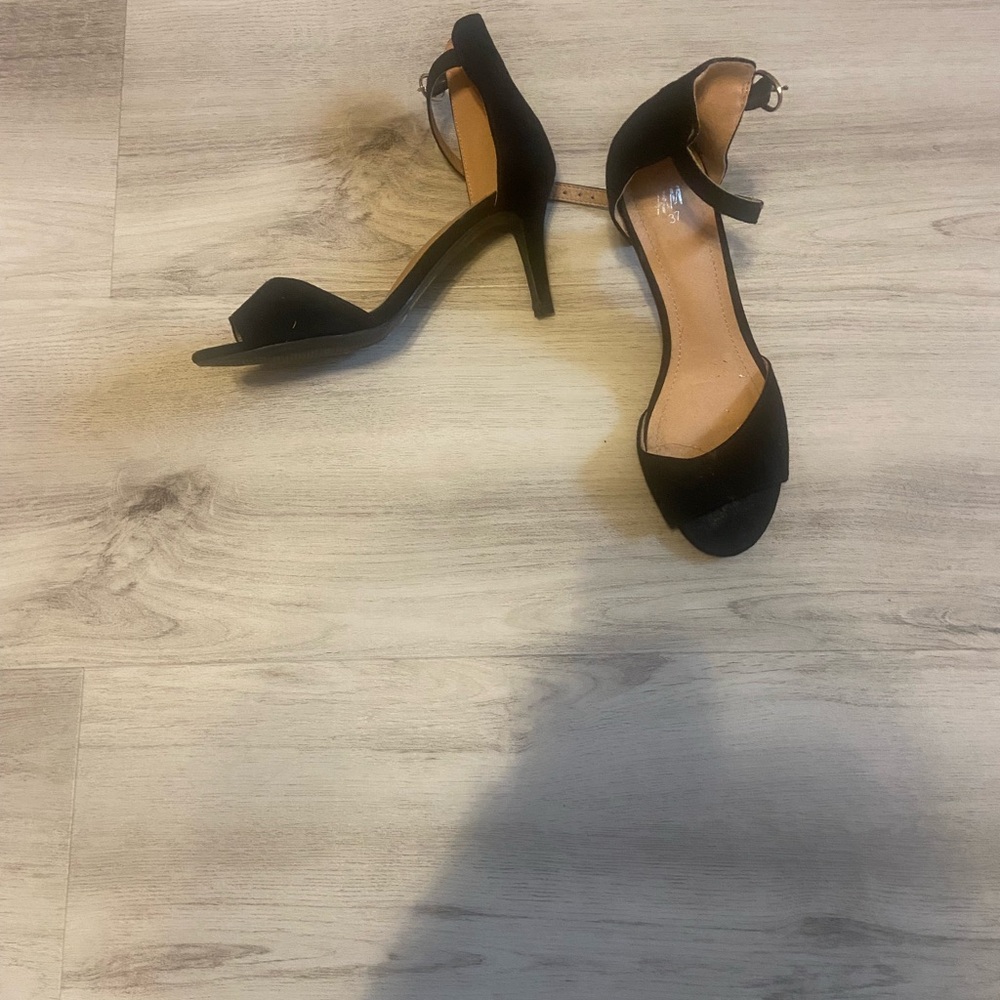 H&M Black Open-Toe Heels